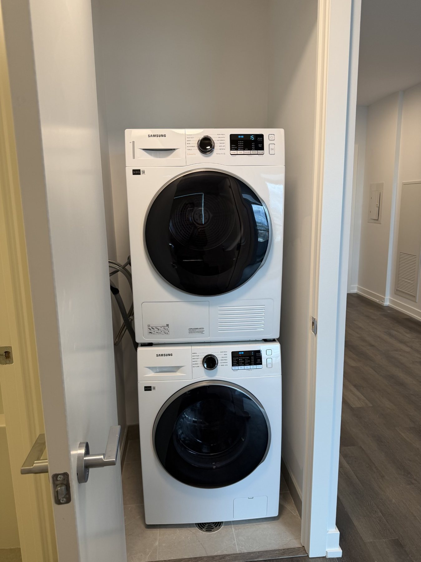 Ensuite laundry closet