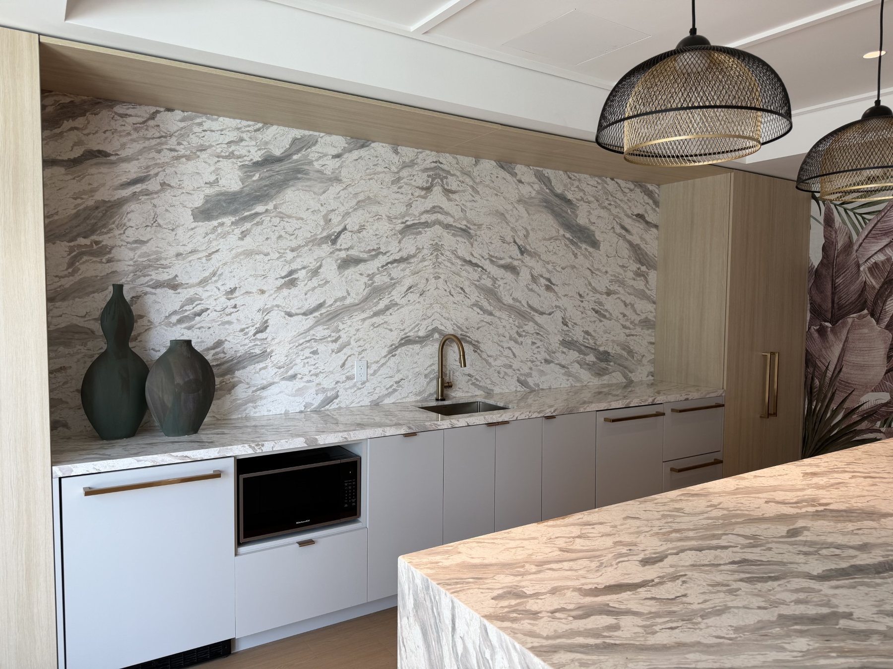Party room kitchenette and island